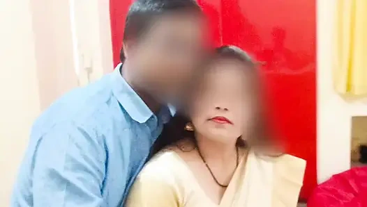 Pankhuri Kunal Doğum Günü Partisi Için Kırmızı Iç Çamaşırı