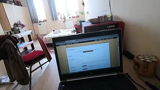Blowjob surprise while working in home office