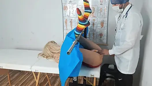 Der Gynäkologe wusste nicht, dass er gefilmt wurde!