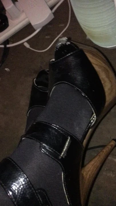 high heels black nylons