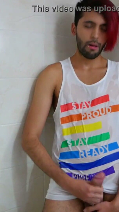 Hot colombian guy pissing all over his body and jerking off - Camilo Brown | Clip 1