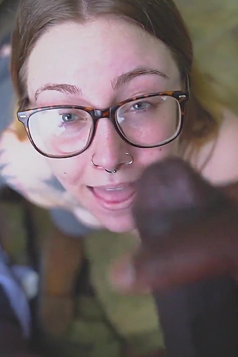 Semaj Media Cute BBW Nerd Gracie Squirts Loved Sucking Your BBC and Getting Your Load on Her Glasses!