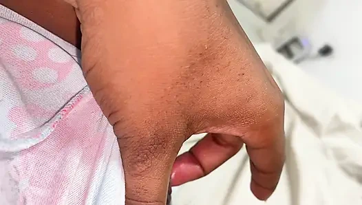I put on tight shorts and itch my vagina and I manage to get a good orgasm