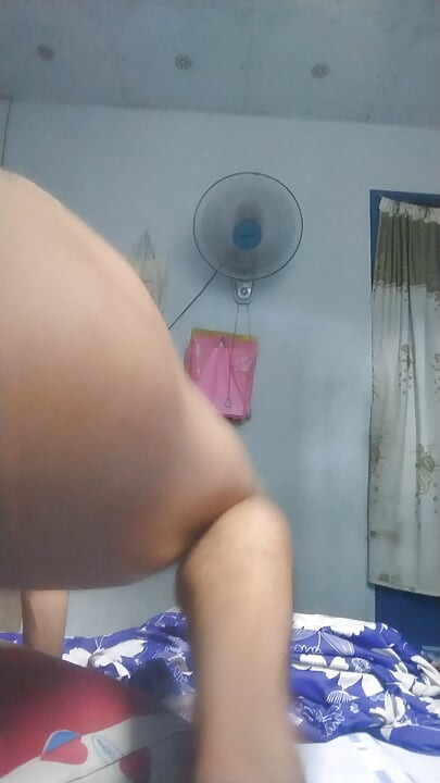 Dvojitý dildo v mém zadku
