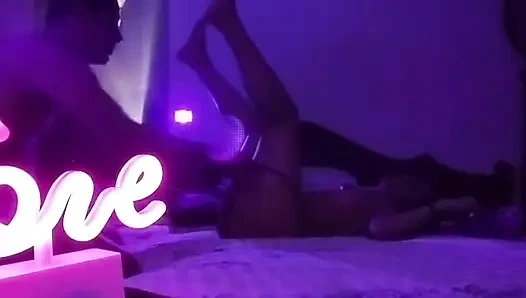 Even Donald would have wanted to get his hands on this rich and succulent lady