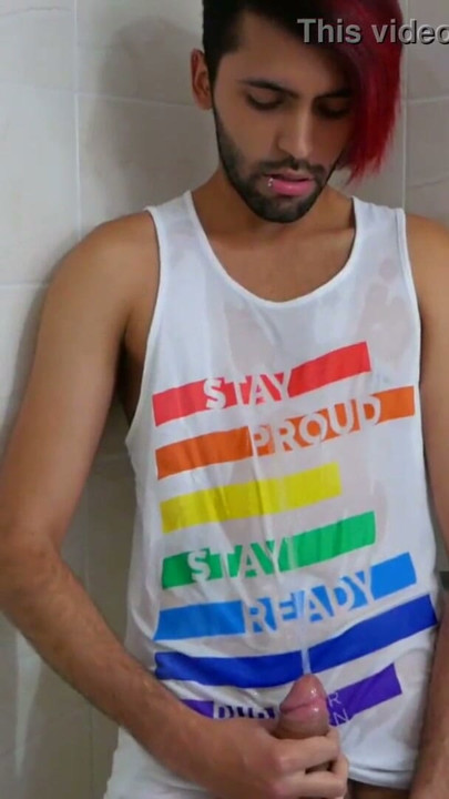 Hot colombian guy pissing all over his body and jerking off - Camilo Brown | Clip 1