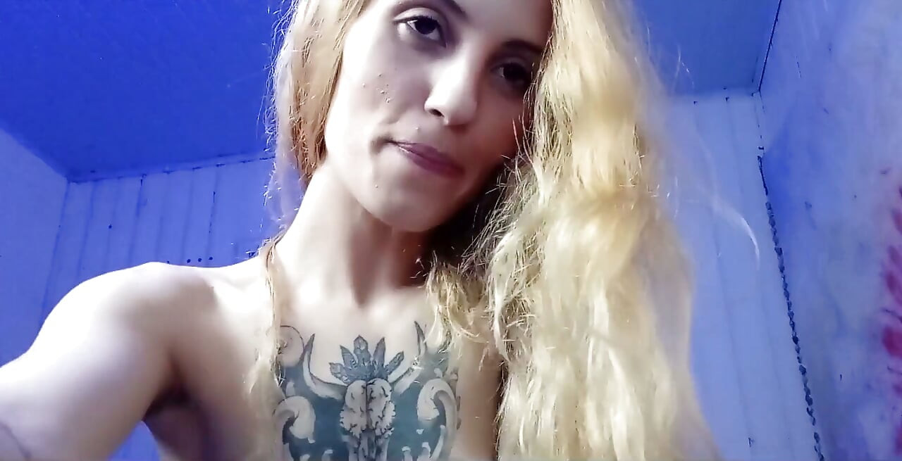 Skinny Girl
