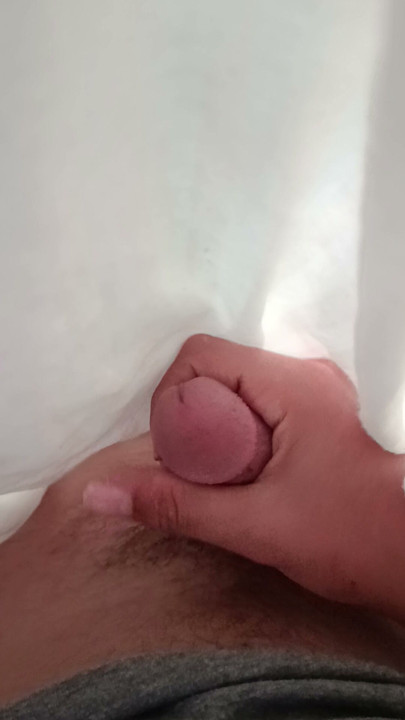 Teen masturbating under the covers