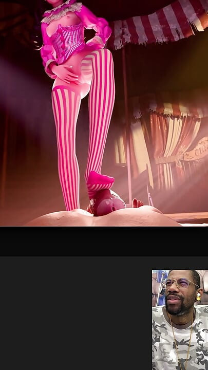 Bald Pussy Circus Baddie Shows You Her Degenerate Show by Fucking and Riding a Gooner Cock