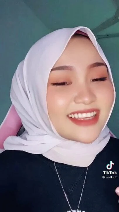 Putri Bigolive
