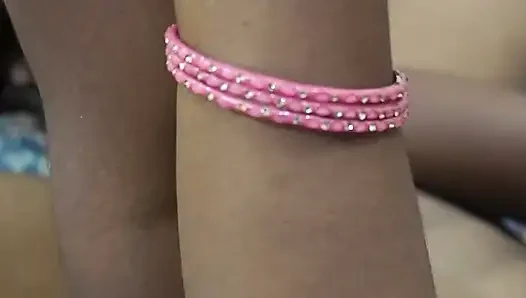 Tamil yang baru menikah untuk pertama kali berhubungan seks