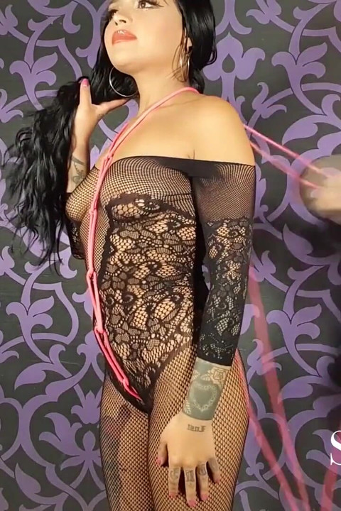 מפגש קשירה עם ברברה מונט הצעירה