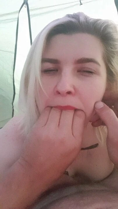 Dasha fahişe çürütüyor