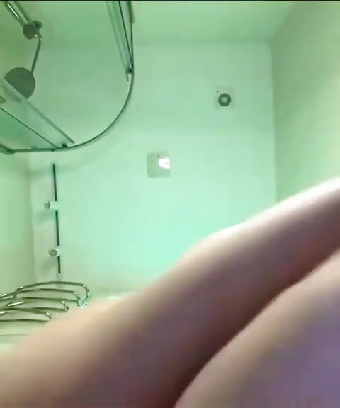 Squirting auf gesicht