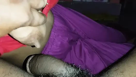 Bangladeschi, die brustbrüste meiner besten freundin, milch