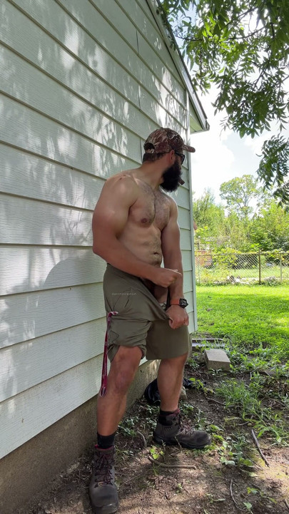 Bearded Muscle Cub Cigar Cum Outdoors