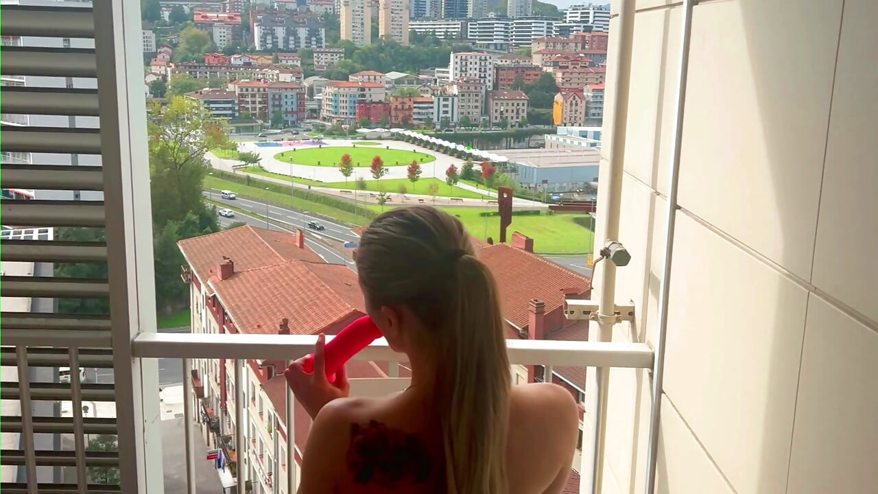 Busty Blonde Masturbates on the BALCONY and Squirts !
