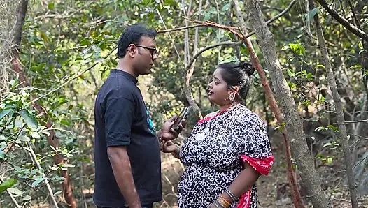 Gadis Desa Ini Ditemukan Di Hutan