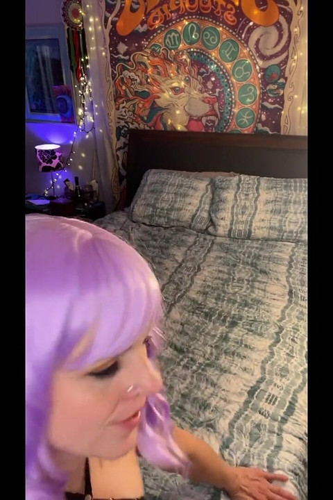 Suzy Wylde Is Being Quiet & Cumming Quick