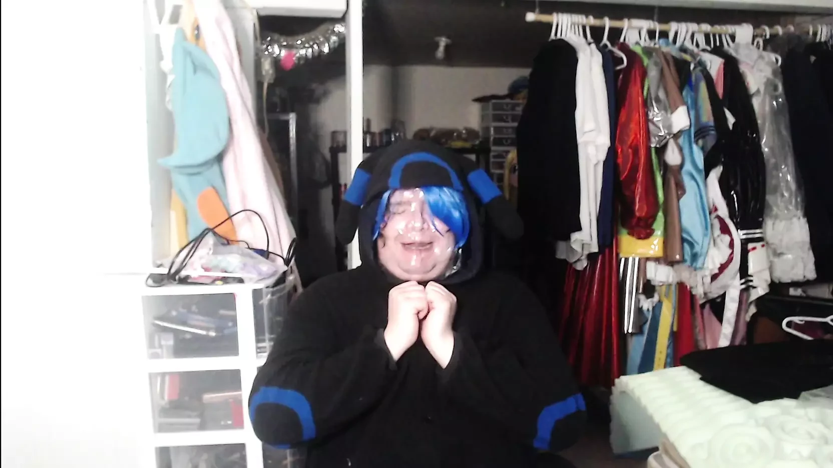 Sissy in umbreon onesie