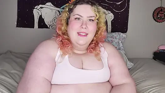 Hairy BBW Armpit Sniffing and Pussy Eating POV