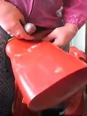 Red welly wank.