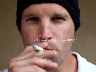 Sigara fetişi - Cody sigara içme videosu 3