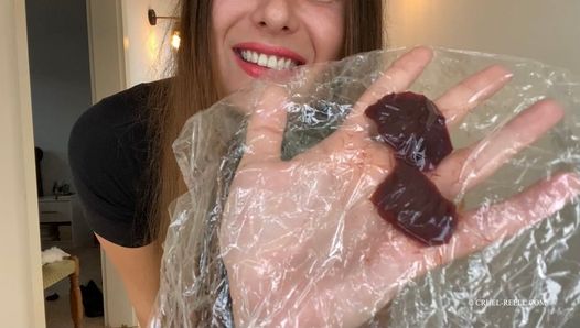 Previzualizare: Cruel Reell - stropire de minge