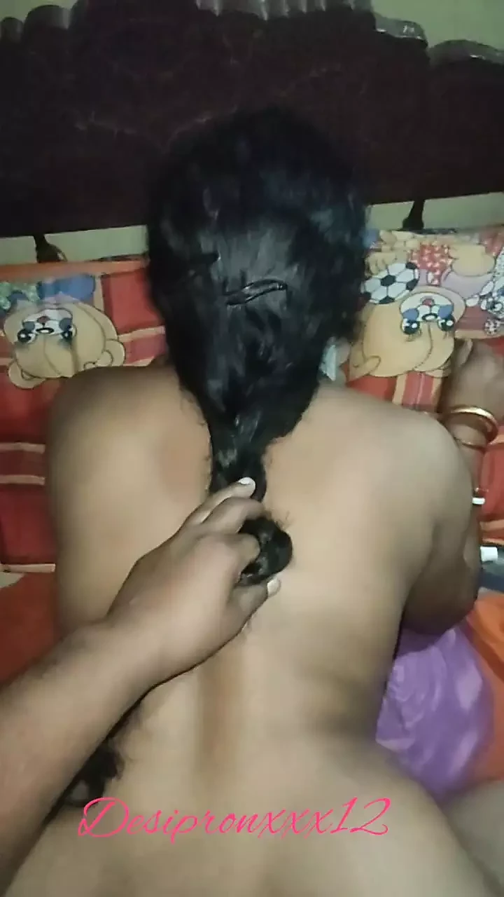 新设计的 Telgu Bhabi 性爱 第一部分