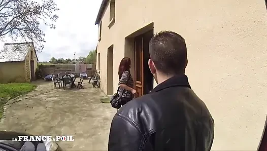 Genç amatör çift kameramızın önünde seks yapmak için evimize geldi