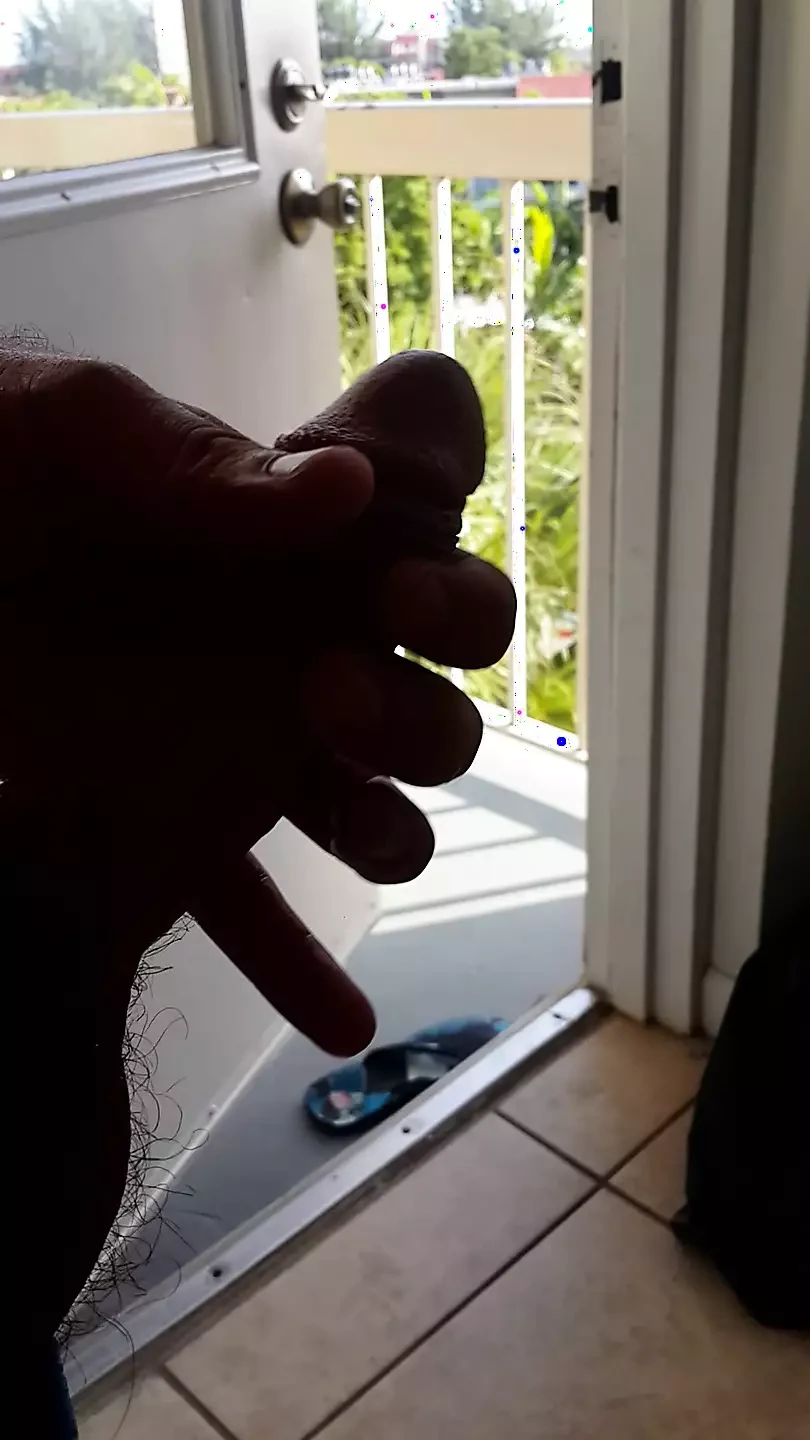 발코니 문 폭발