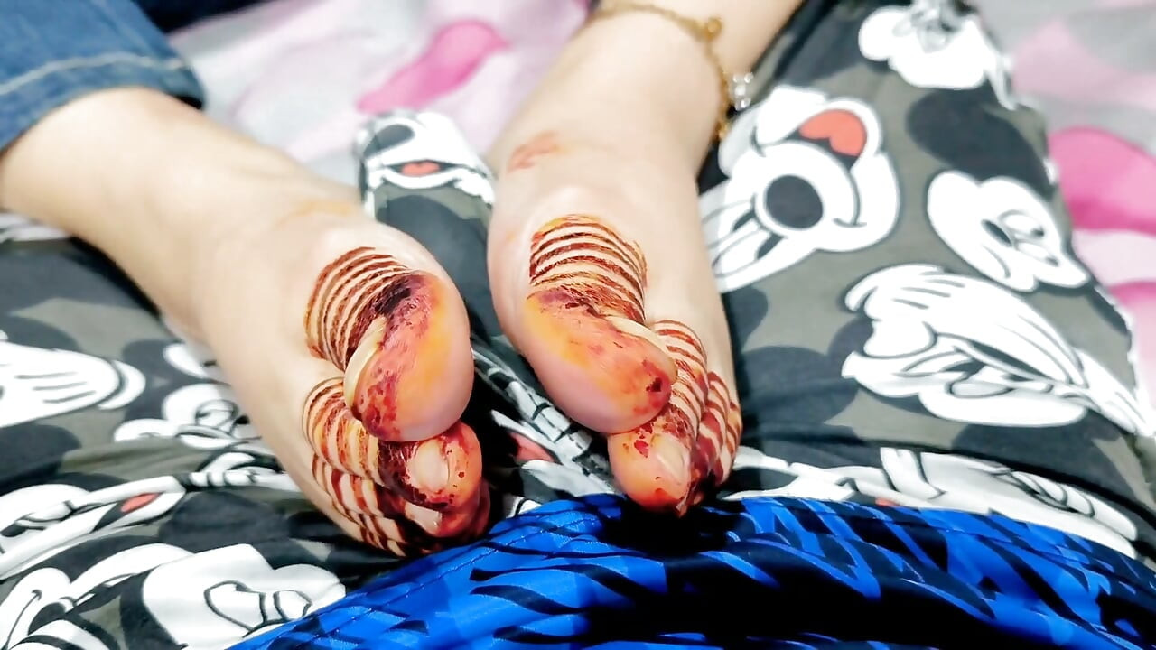 Housewife Feet Her Big Hard Dick Footjoob Dirty Talk in Punjabi