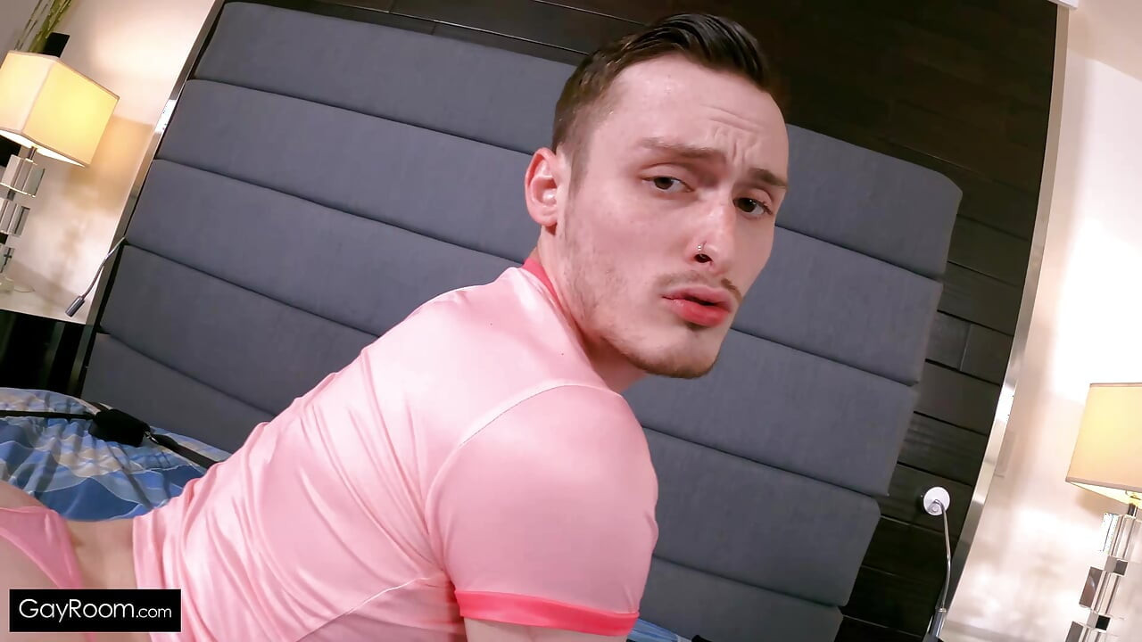 Twink Lets Black Cock Daddy Tie Him Up
