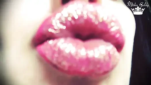 Smoking goddess & sexy lipstick