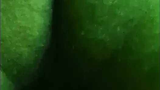 Geceleri gelen su ile kız arkadaşını tanımak