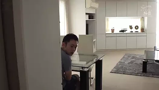 Gizli 1'de bu yaramaz evli kadınla ilişki yaşıyor