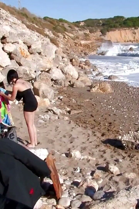 Hot girls gets bug titties sucked on the beach