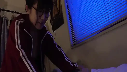 Late Night Blowjob Lessons From an Inexperienced Stepsister