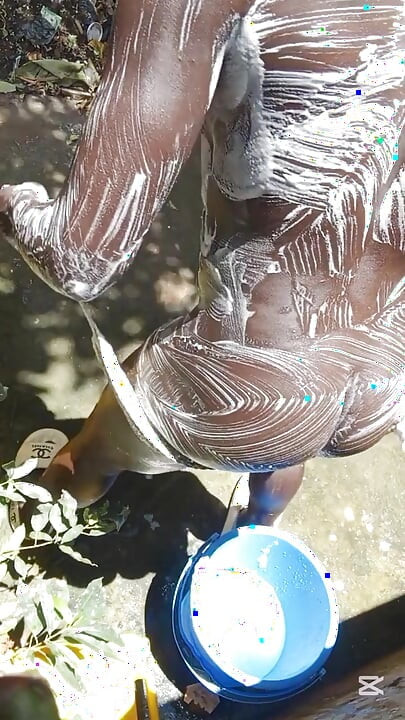 Mature Hard Black Dick Gets Real Shower