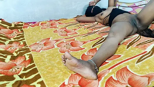 Indische Heiße Ehefrau, Selbstgedreht, Muschi Lecken, Möpse Drücken, Blowjob Ficken