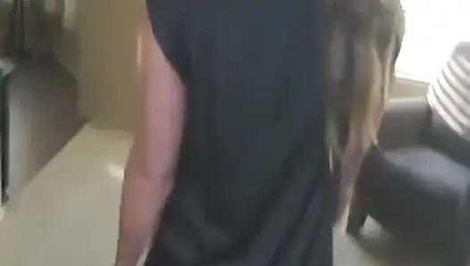 Rachel Rayye komşusu tarafından dölleniyor