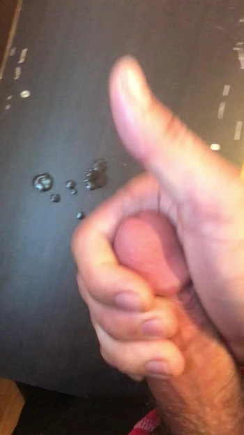 Cum shot