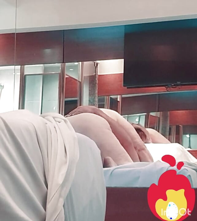 할머니는 섹스를 좋아합니다