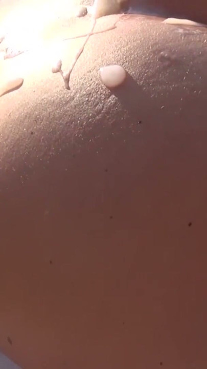 FÊTE DE SPERME SUR LA PLAGE ! MON CUL EST À LA DISPOSITION DE TOUT LE MONDE ! | Clip 3