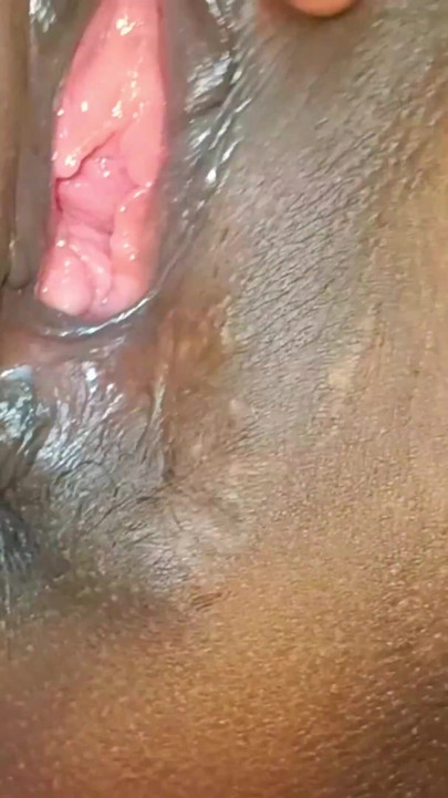 ammu showing boobs and sweet pussy 106 | Clip 1