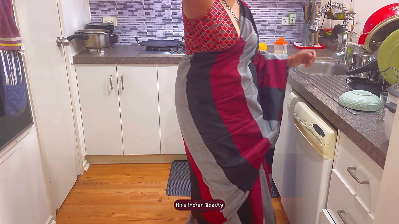 Saree Sex - Loud Pussy Eating - Hardcore Face Fucking and Missionary with Devar Husband's Brother