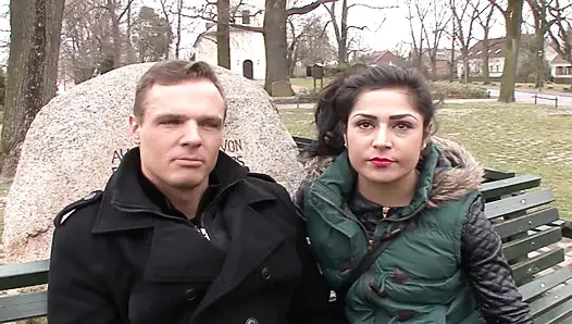 Abgeschleppte deutsche puppe bekommt nach dem fick mit fremden eine riesige gesichtsbesamung