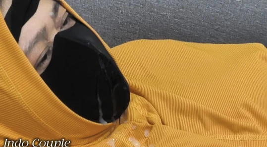 Gadis berhijab berhubungan seks dengan bos untuk dipromosikan di seks kantor