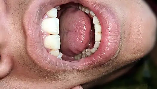 Geceleri Battisi'nin karısına ve xxx'ine bir video gösterdi