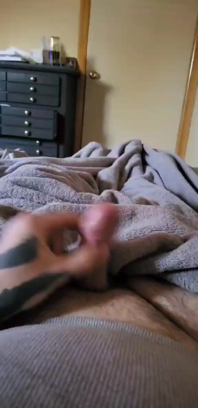 Making my Micro Dick cum
